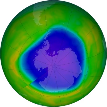 Anim27 - A GOME mérési adataiból összeállított animáció a Déli-sark felett ózonlyukról 2011-07.01. (copyright 2009 EUMETSAT)